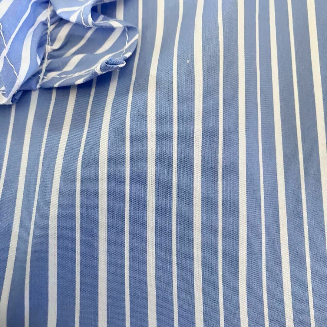 エアロー　etAlors フリル　半袖　ブラウス  ストライプ ストレッチ 青 レディースのトップス(シャツ/ブラウス(半袖/袖なし))の商品写真