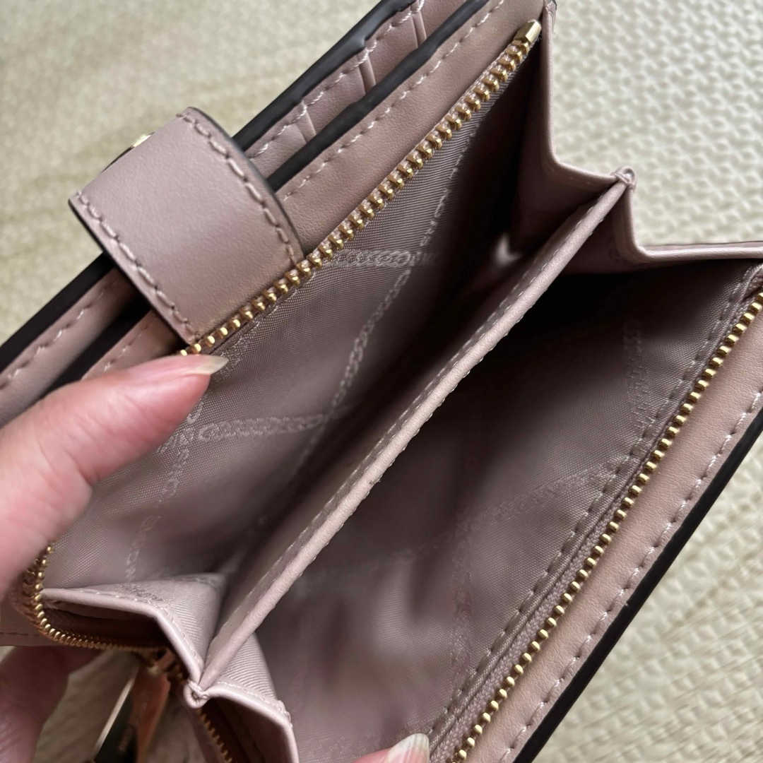 Michael Kors(マイケルコース)のマイケルコース 二つ折り財布 32F0G0KE8B MICHAEL KORS レディースのファッション小物(財布)の商品写真