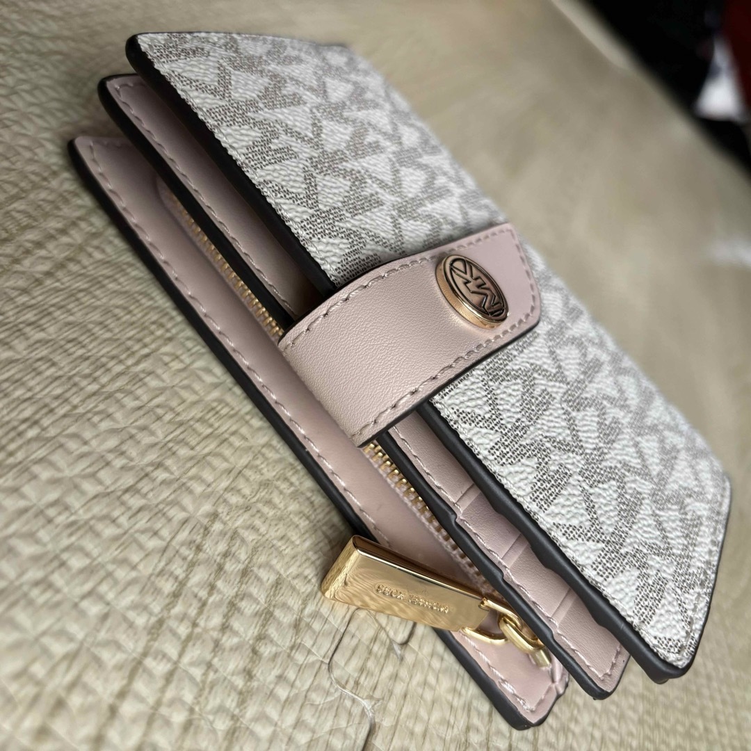 Michael Kors(マイケルコース)のマイケルコース 二つ折り財布 32F0G0KE8B MICHAEL KORS レディースのファッション小物(財布)の商品写真