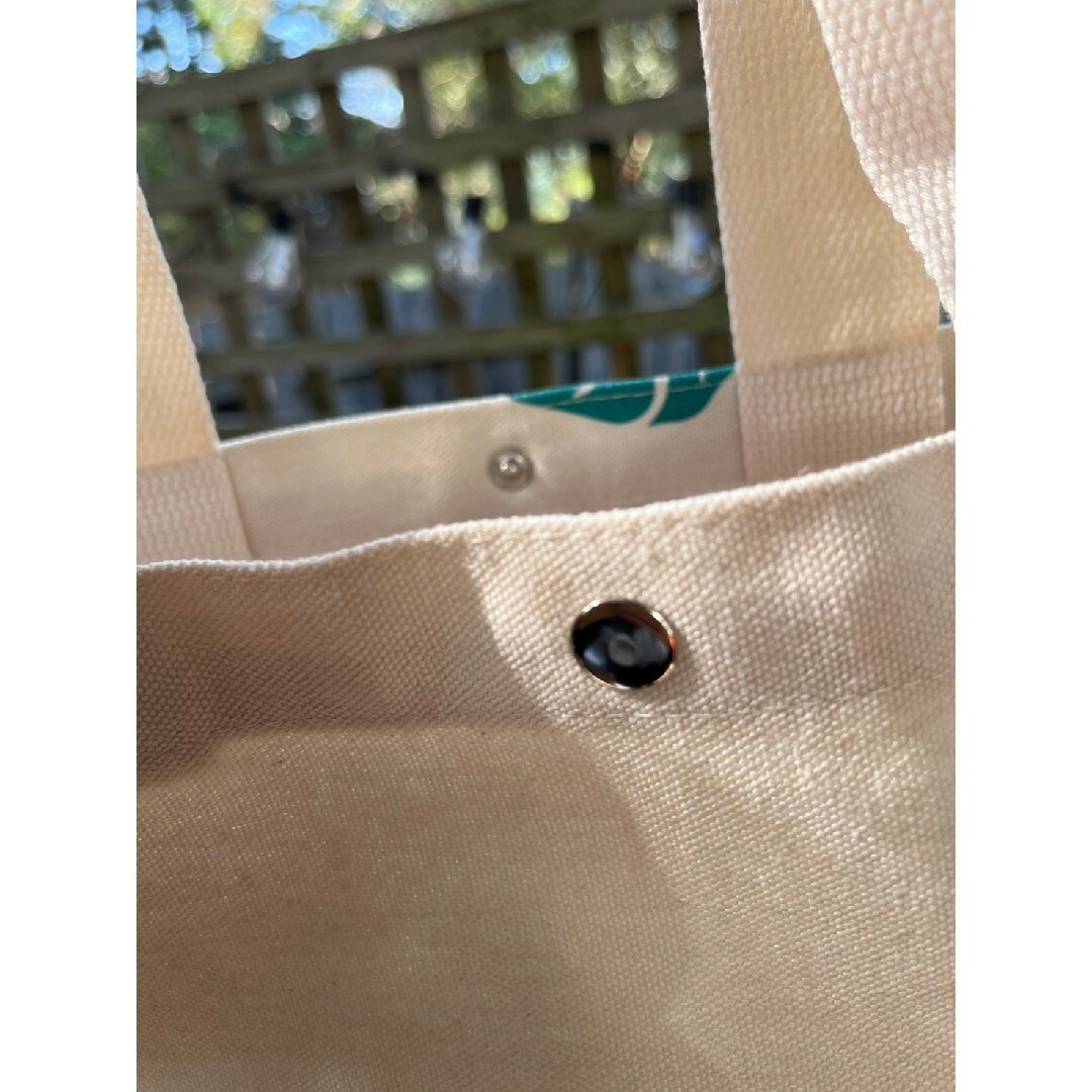 オーストラリア　トートバッグ　④レッド レディースのバッグ(トートバッグ)の商品写真