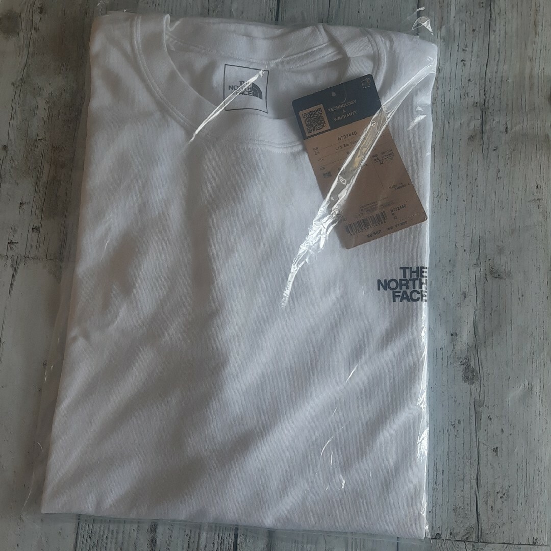 THE NORTH FACE(ザノースフェイス)のノースフェイス ズーピッカーティー 白 L 長袖Tシャツ ロンＴ メンズのトップス(Tシャツ/カットソー(七分/長袖))の商品写真