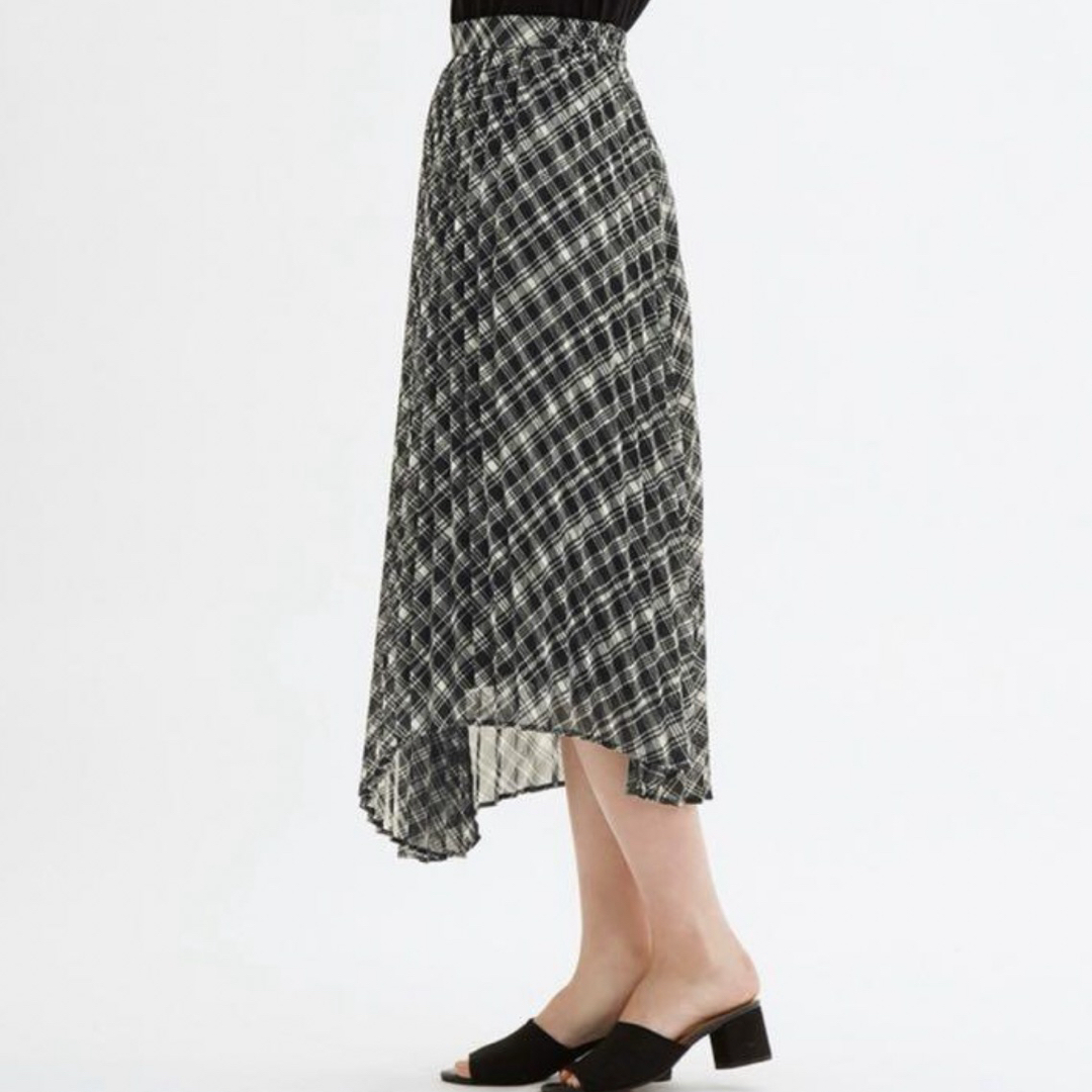 GU(ジーユー)のGU チェックプリントプリーツミディスカート　USED品 レディースのスカート(ロングスカート)の商品写真