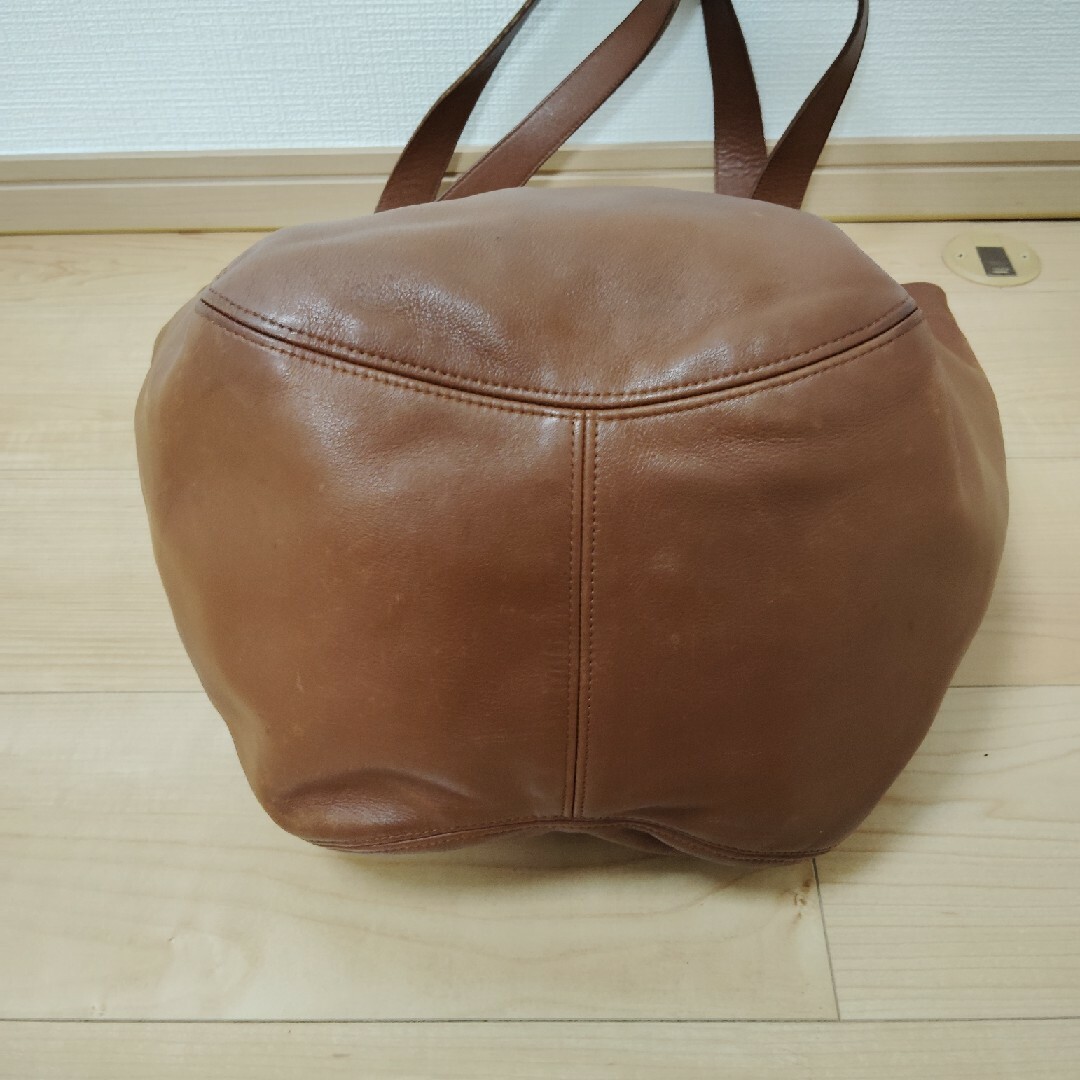 COACH(コーチ)の大きめオールドコーチ 4082 USED レディースのバッグ(トートバッグ)の商品写真