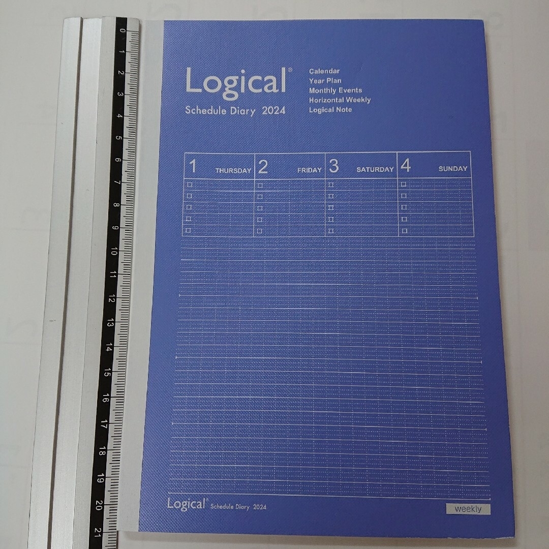 A5 青 ウィークリー 2024 １週間 スケジュール帳 ダイアリー 手帳 5 インテリア/住まい/日用品の文房具(カレンダー/スケジュール)の商品写真