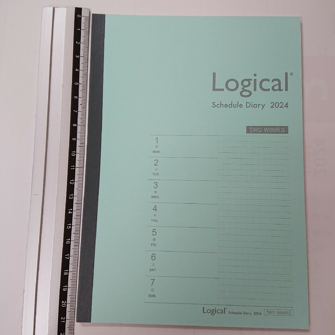 A5 水色 ツーウィークス 2024 スケジュール帳 ダイアリー 手帳 9 インテリア/住まい/日用品の文房具(カレンダー/スケジュール)の商品写真