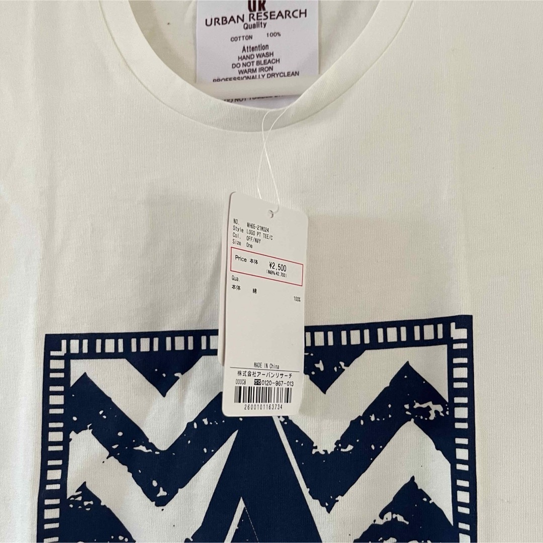 URBAN RESEARCH(アーバンリサーチ)の新品☆アーバンリサーチ　プリントＴシャツ レディースのトップス(Tシャツ(半袖/袖なし))の商品写真