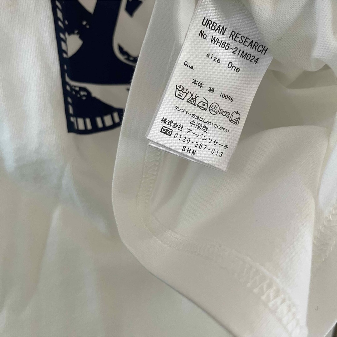 URBAN RESEARCH(アーバンリサーチ)の新品☆アーバンリサーチ　プリントＴシャツ レディースのトップス(Tシャツ(半袖/袖なし))の商品写真