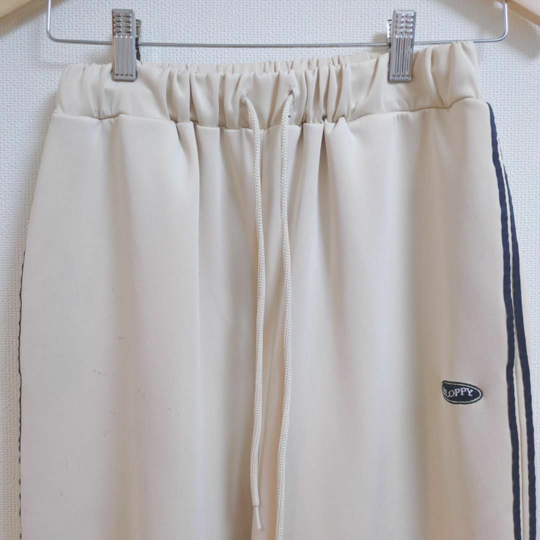 MC112/SLOPPY ズボン パンツ ストレート ロゴ刺繍 サイドライン レディースのパンツ(カジュアルパンツ)の商品写真
