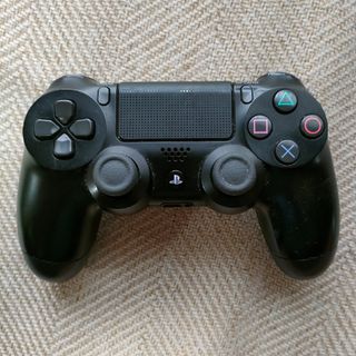 PS4　コントローラー DUALSHOCK 4(家庭用ゲーム機本体)