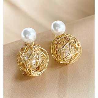 ピアス アクセサリー パール ゴールド 韓国 結婚式 上品 ブライダル(ピアス)