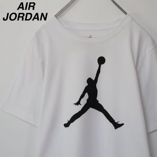 Jordan Brand（NIKE） - 【大人気】エアージョーダン／Tシャツ　デカロゴ　ジャンプマンロゴ　ボーイズ　XL