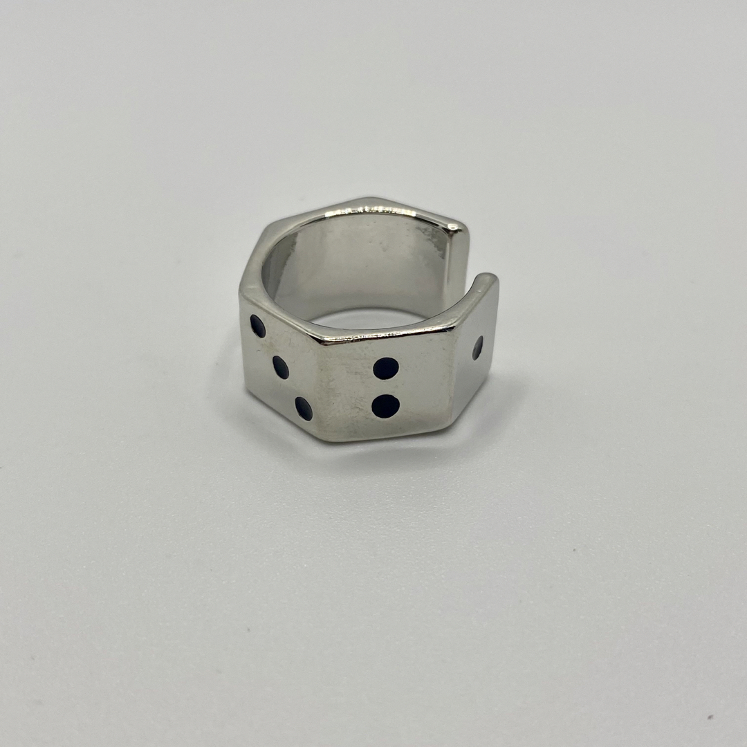 サイコロ ダイス シルバー デザイン リング 指輪 メンズ メンズのアクセサリー(リング(指輪))の商品写真