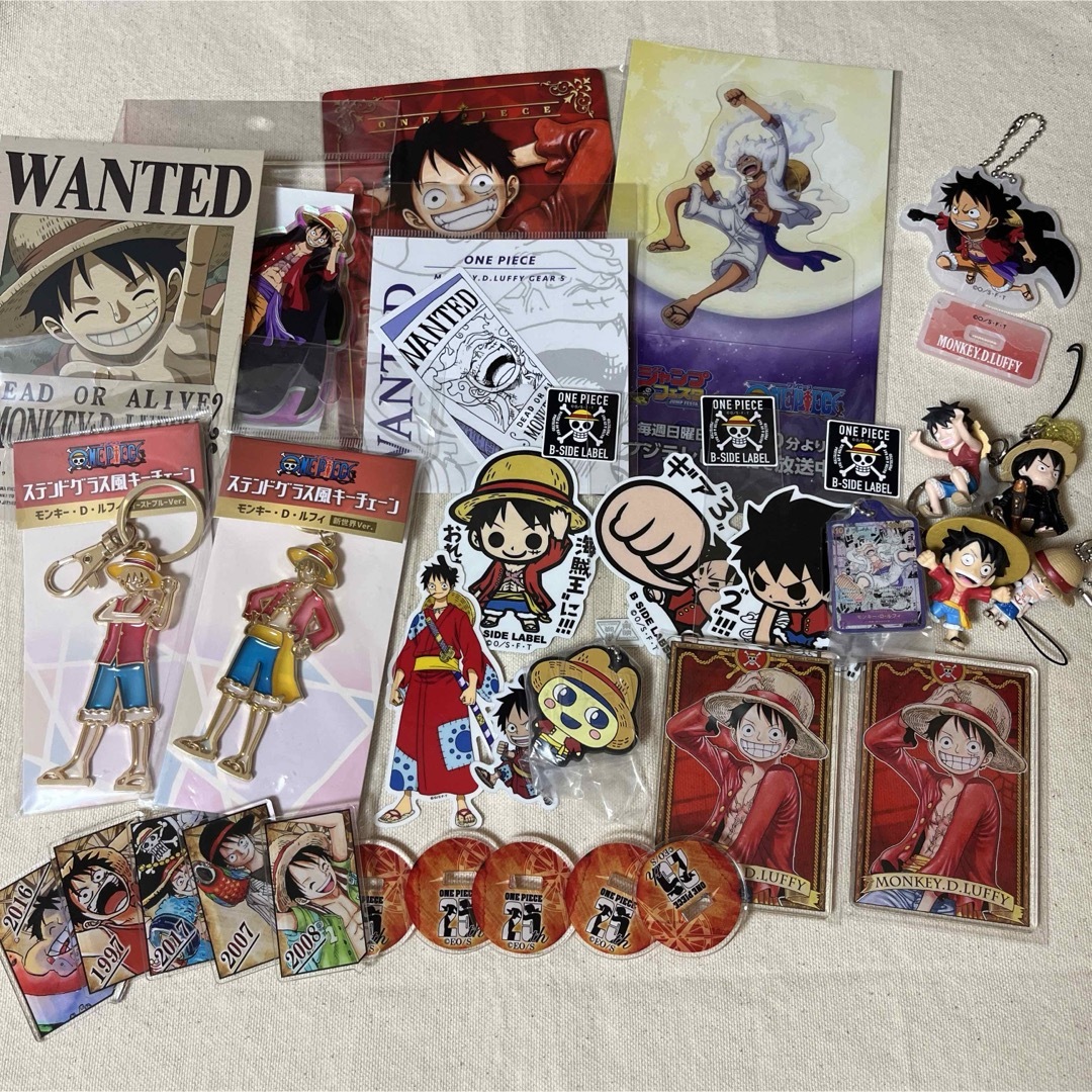 ワンピース　ONE PIECE ルフィ　まとめ売り エンタメ/ホビーのアニメグッズ(その他)の商品写真