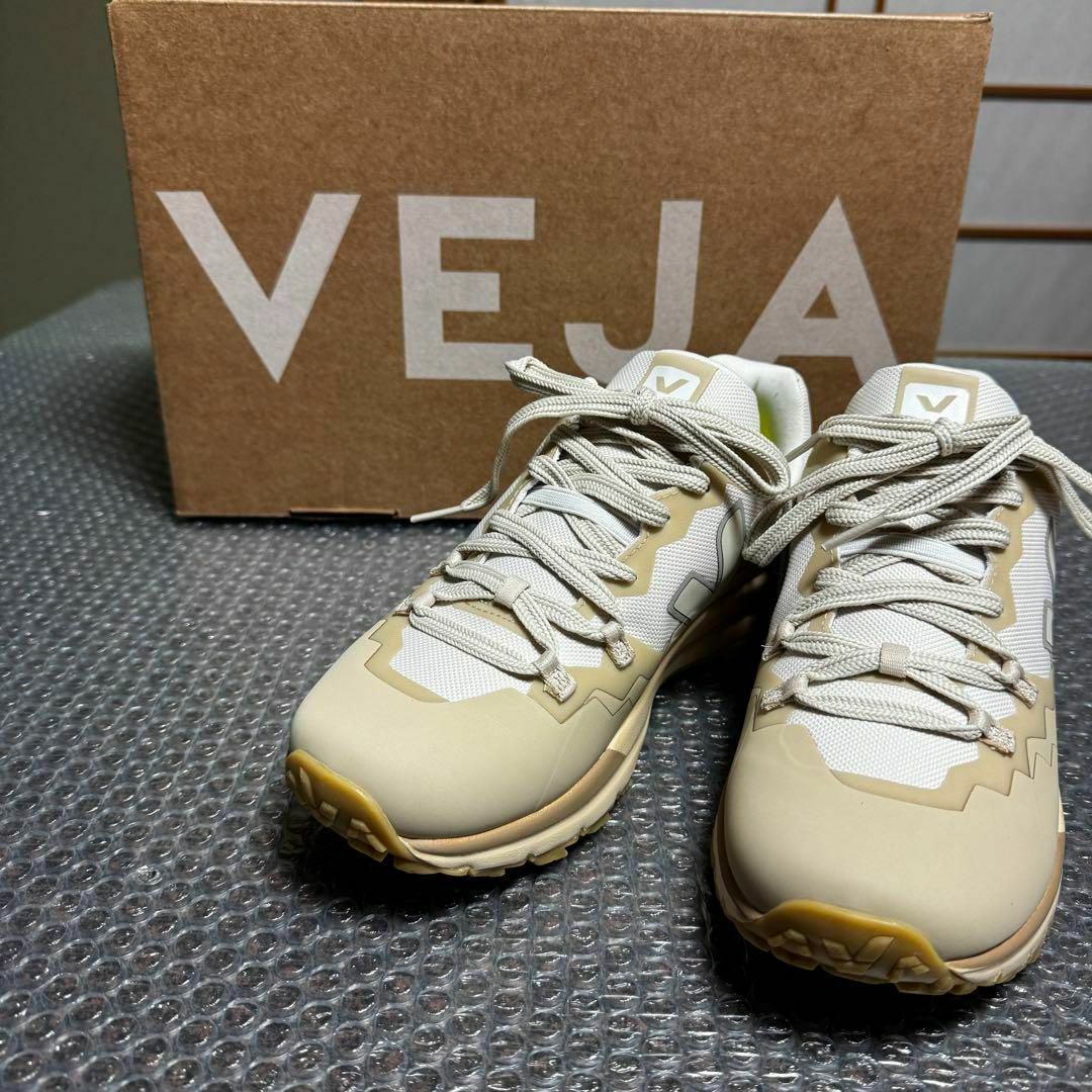 VEJA(ヴェジャ)のVEJA FITZ ROY TREK SHELL フィッツロイ 22.5cm レディースの靴/シューズ(スニーカー)の商品写真