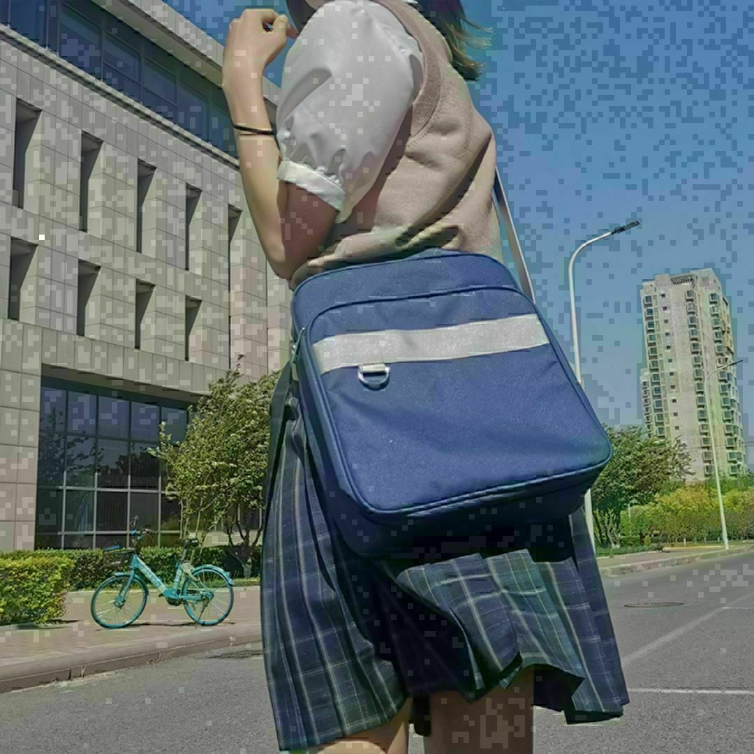 スクールバッグ ショルダーバッグ パープル 通学用 女子高 JK 大容量 斜め レディースのバッグ(トートバッグ)の商品写真
