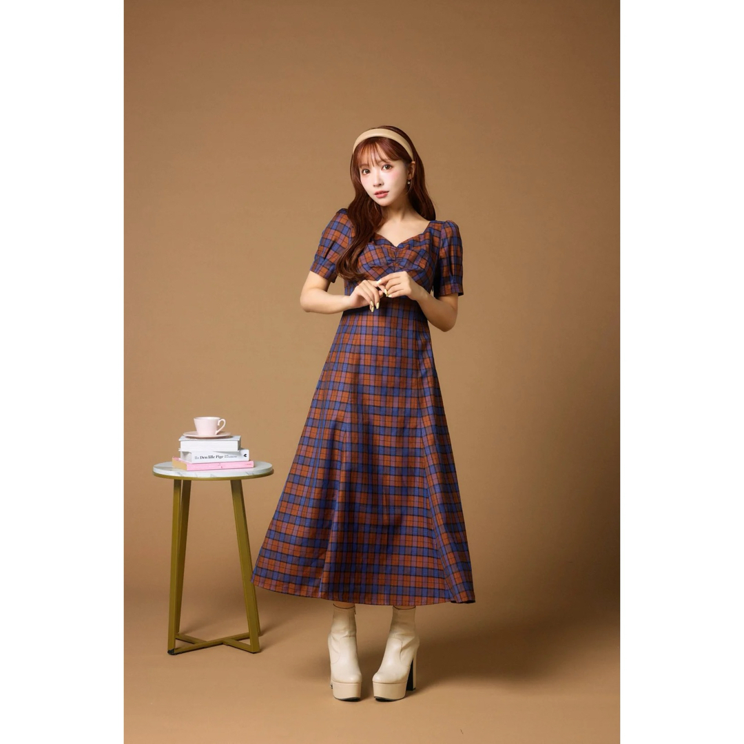 新品Multicolor Plaid Power Shoulder Dress レディースのワンピース(ロングワンピース/マキシワンピース)の商品写真