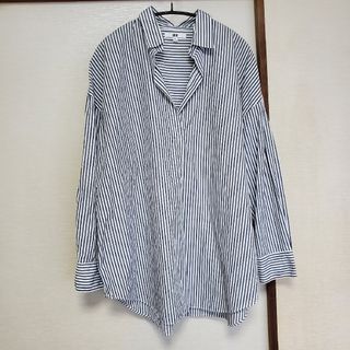 ユニクロ(UNIQLO)のユニクロ グレー ストライプ スキッパー シャツ ブラウス サイズXL(シャツ/ブラウス(長袖/七分))