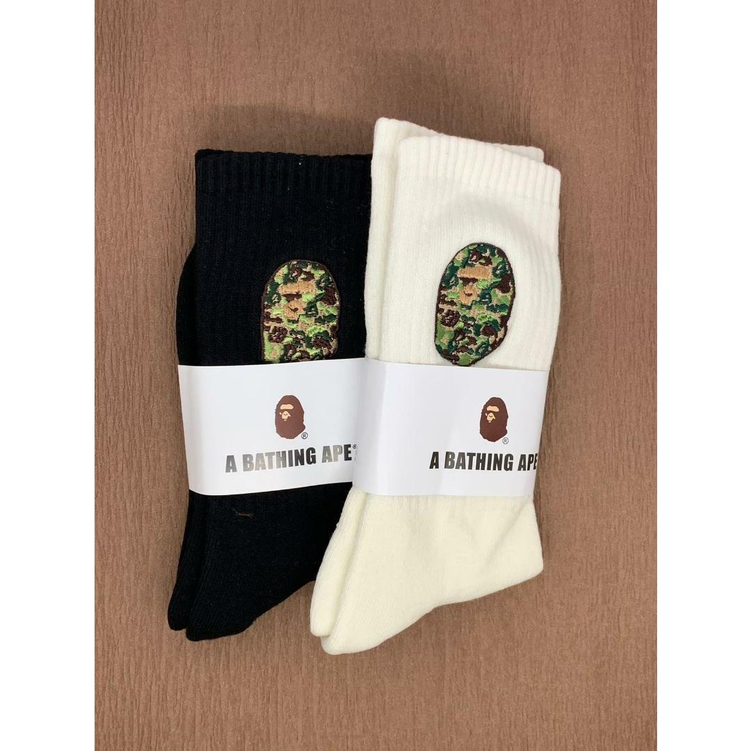 新品　BAPE アベイシングエイプ　メンズ　ソックス　2点　セット hl65 メンズのレッグウェア(ソックス)の商品写真