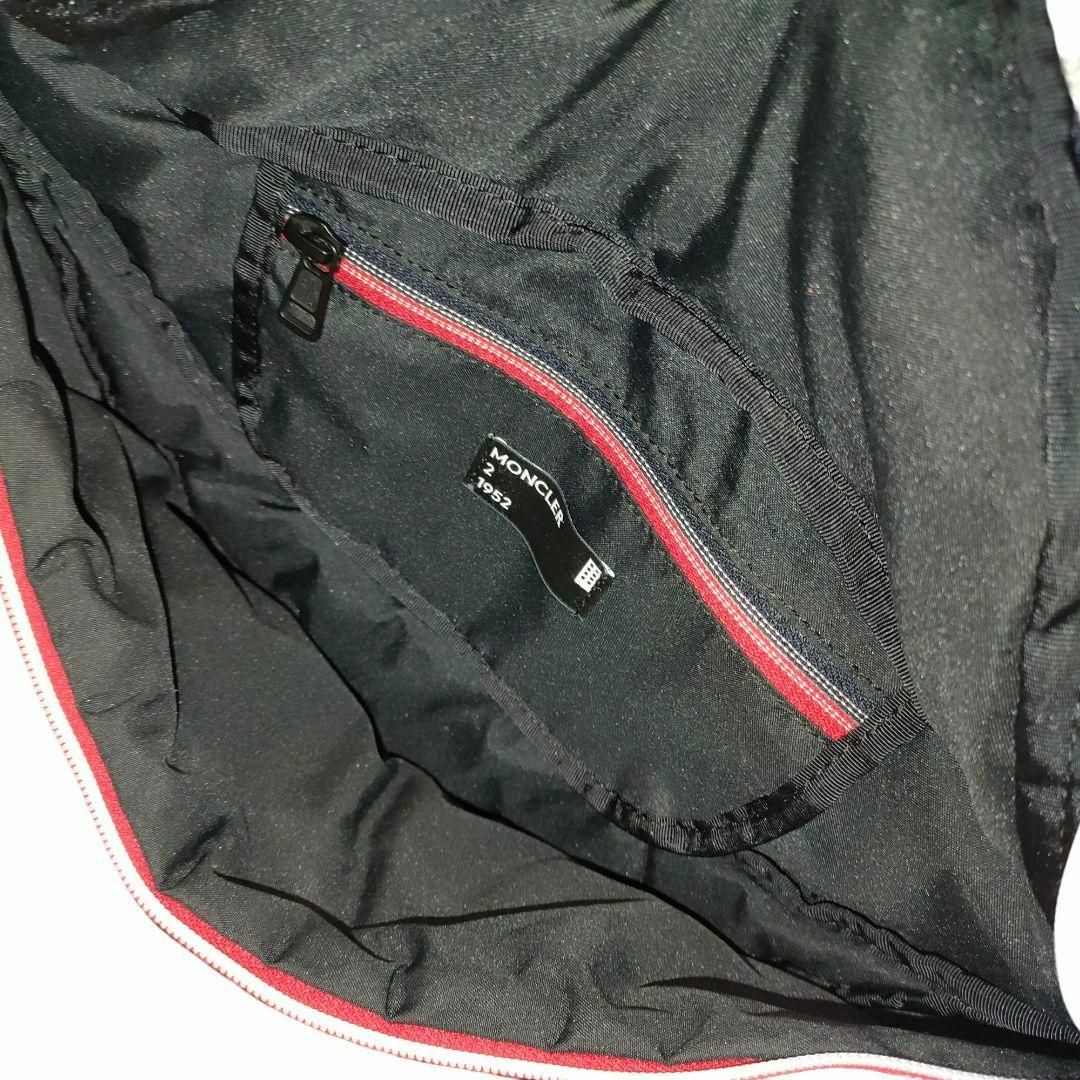MONCLER(モンクレール)のモンクレール フェリシェ ウエストポーチ ロゴ ナイロン グレー マルチカラー メンズのバッグ(ウエストポーチ)の商品写真