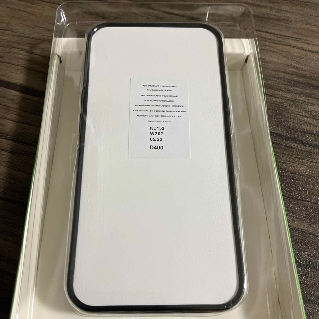 kate spade new york(ケイトスペードニューヨーク)の【1点再入荷】　新品　ケイトスペード　iPhone14  カクテル　マティーニ スマホ/家電/カメラのスマホアクセサリー(iPhoneケース)の商品写真