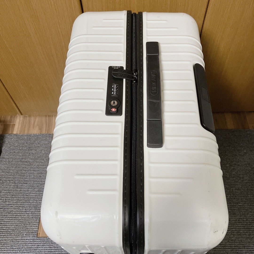 RIMOWA(リモワ)のRIMOWA　リモワ　SALSA AIR　サルサ エアー　820.73　91L レディースのバッグ(スーツケース/キャリーバッグ)の商品写真