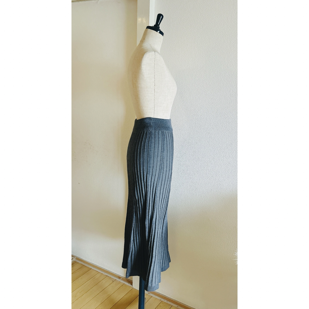 タイトスカート マーメイド グレー ロングスカート ミモレ丈 レディースのスカート(ひざ丈スカート)の商品写真