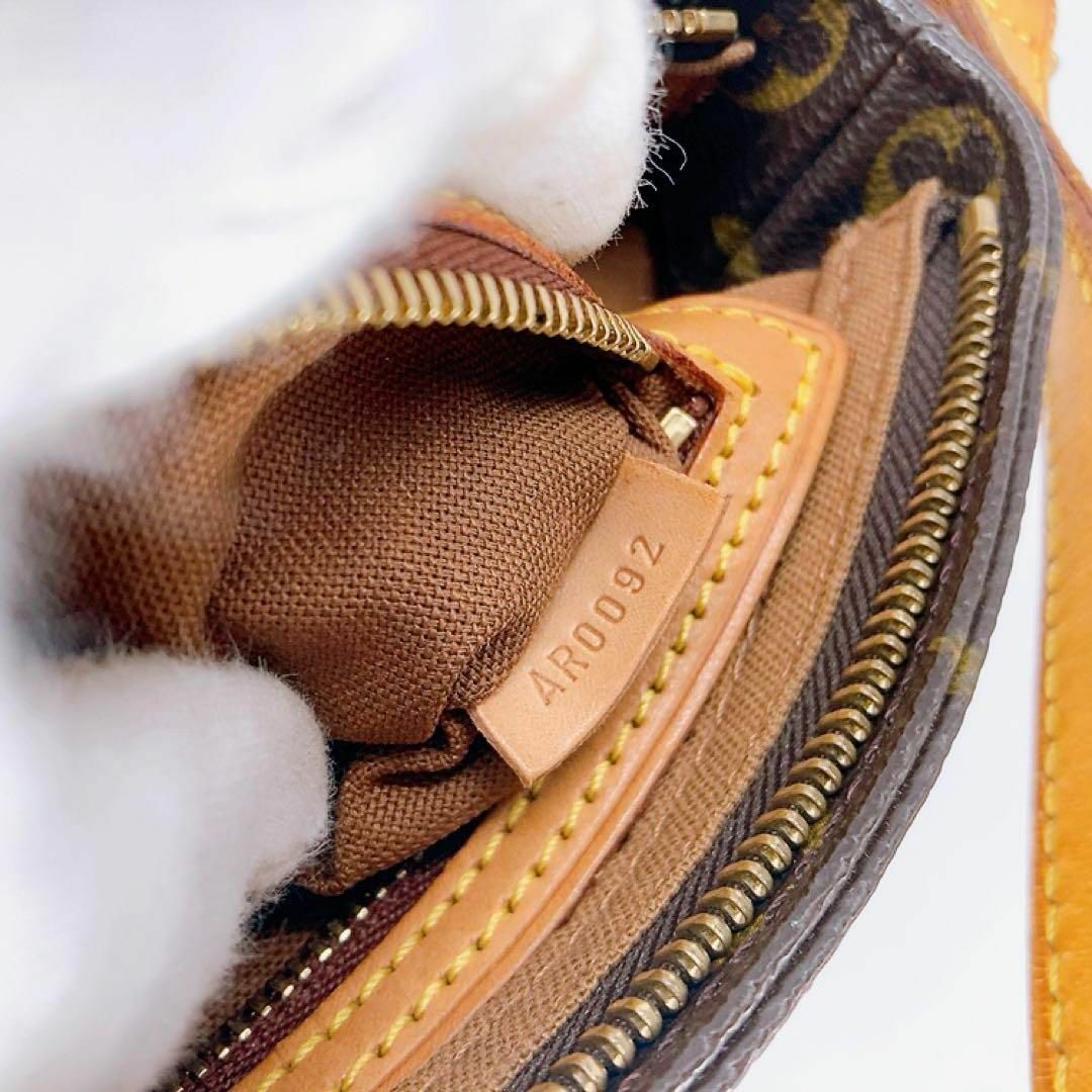 LOUIS VUITTON(ルイヴィトン)の✨綺麗✨ルイヴィトン ショルダーバッグ トロター モノグラム M51240 レディースのバッグ(ショルダーバッグ)の商品写真