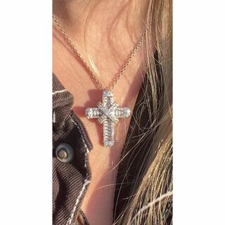 シルバー925czダイヤモンド ネックレス 十字架(クロス)結び◆最高品質の輝き(ネックレス)