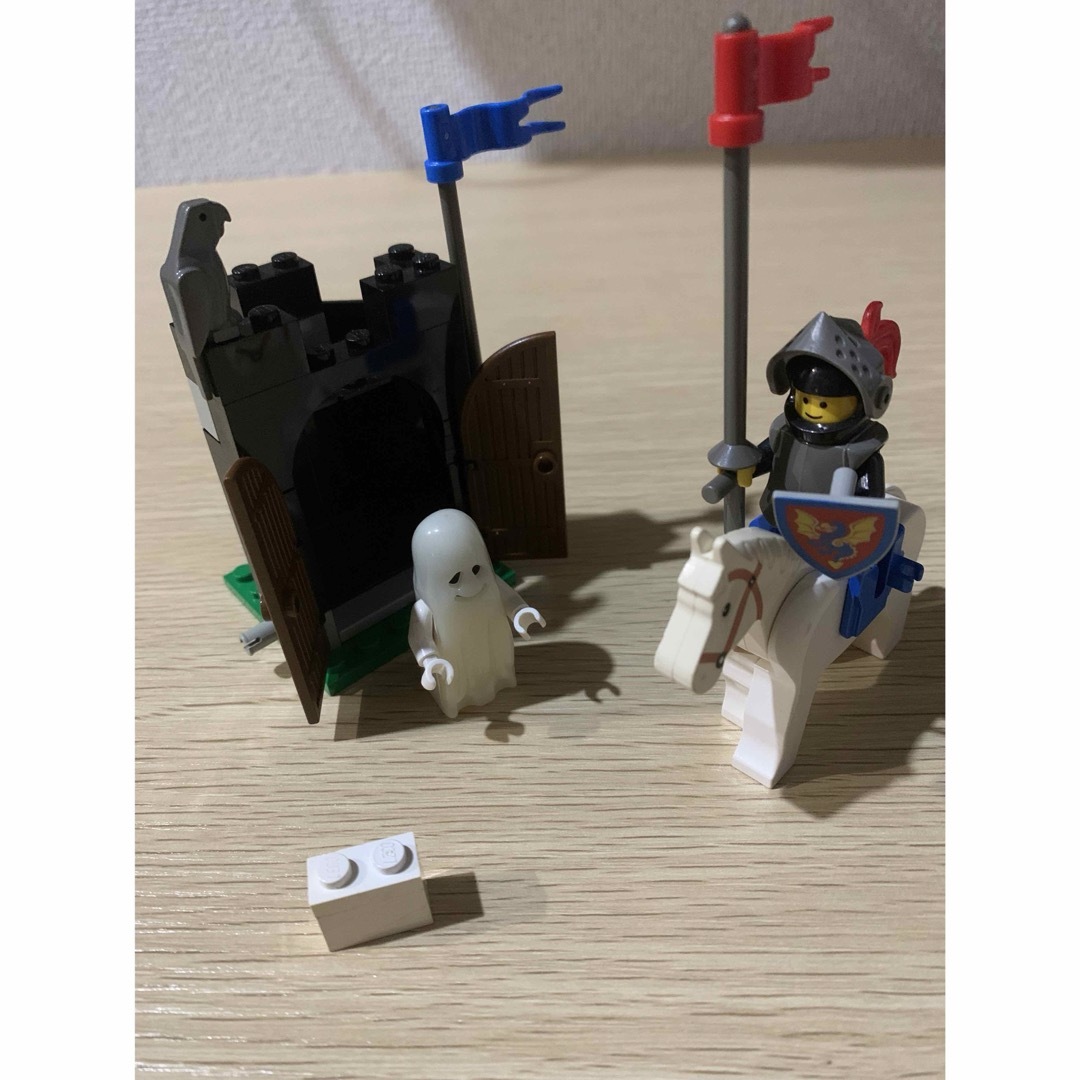 レゴ キャッスル(レゴキャッスル)のLEGOレゴ6034 Black Monarch's Ghost ゆうれいと騎士 キッズ/ベビー/マタニティのおもちゃ(積み木/ブロック)の商品写真