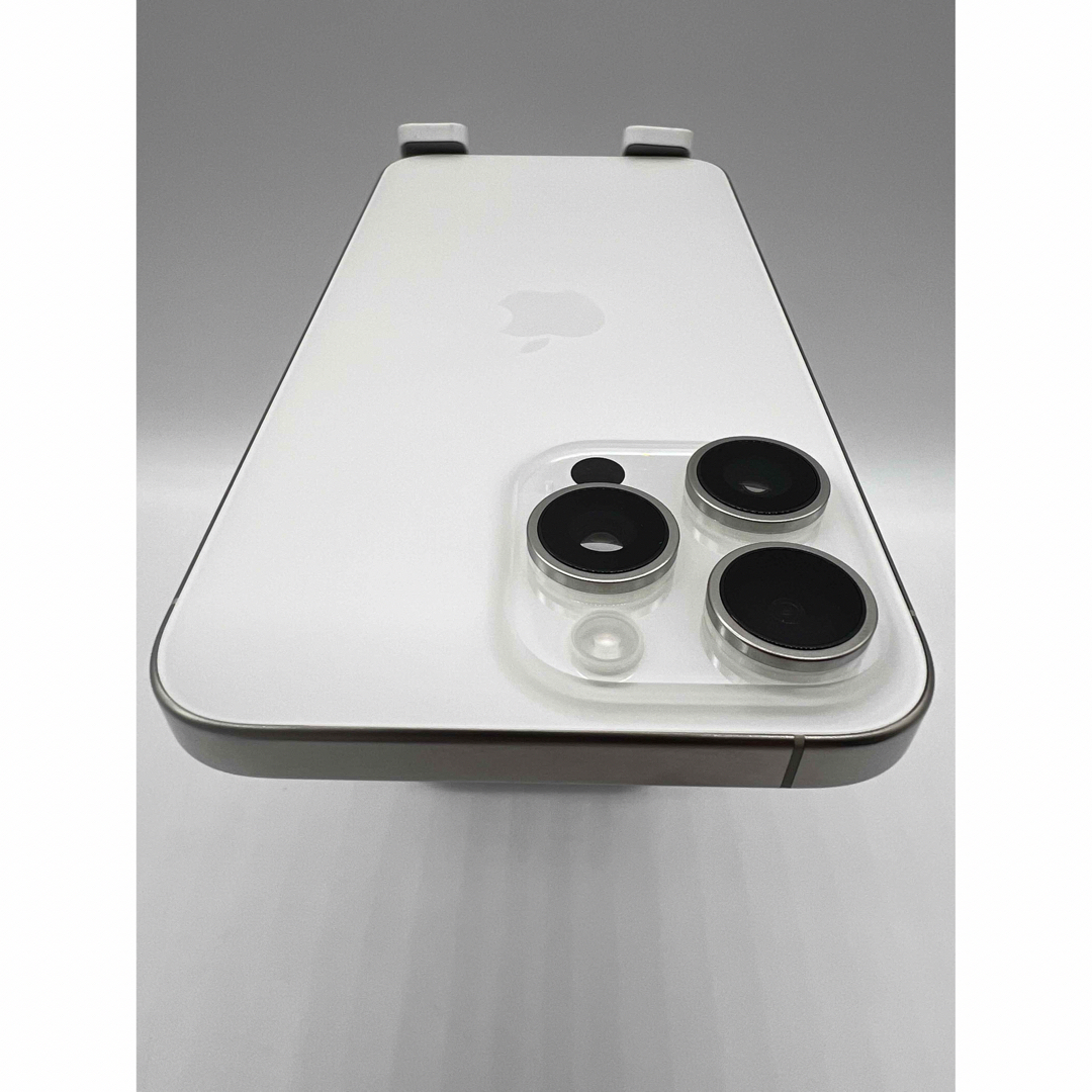 iPhone 15 Pro Max 1TB アメリカ版SIMフリー スマホ/家電/カメラのスマートフォン/携帯電話(スマートフォン本体)の商品写真