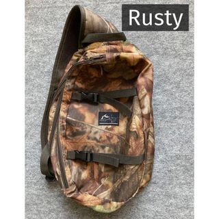 ラスティ(RUSTY)の【美品】RUSTY  ラスティ　斜め掛けバッグ　ボディバッグ　ウエストバッグ(ボディバッグ/ウエストポーチ)