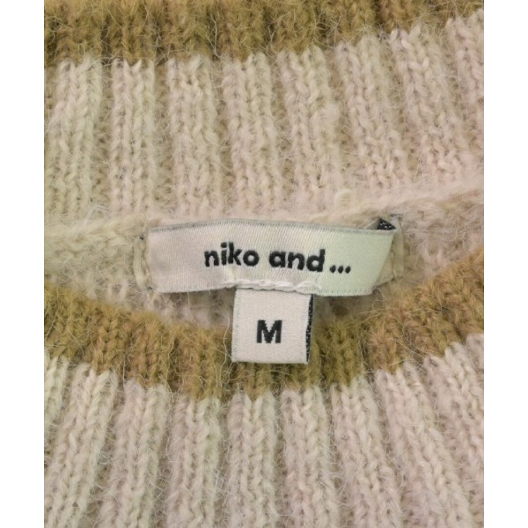 niko and...(ニコアンド)のniko and... ニコアンド ニット・セーター M ベージュ 【古着】【中古】 レディースのトップス(ニット/セーター)の商品写真