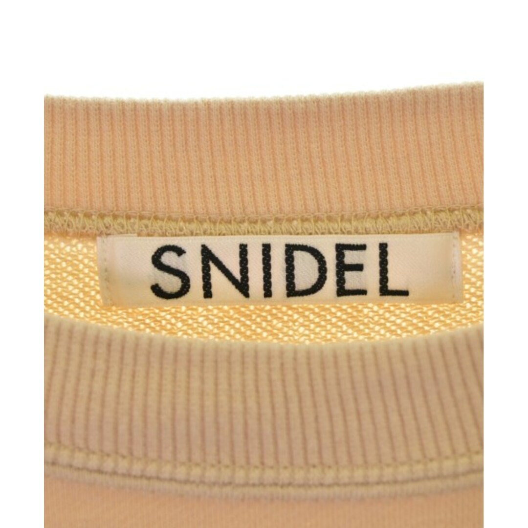 SNIDEL(スナイデル)のSNIDEL スナイデル スウェット F ベージュ 【古着】【中古】 レディースのトップス(トレーナー/スウェット)の商品写真