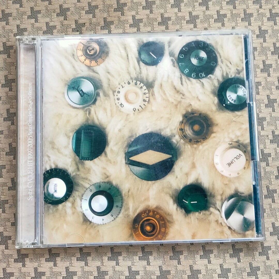 中古 スピッツ  CYCLE HIT 1997-2005 complete si エンタメ/ホビーのCD(ポップス/ロック(邦楽))の商品写真
