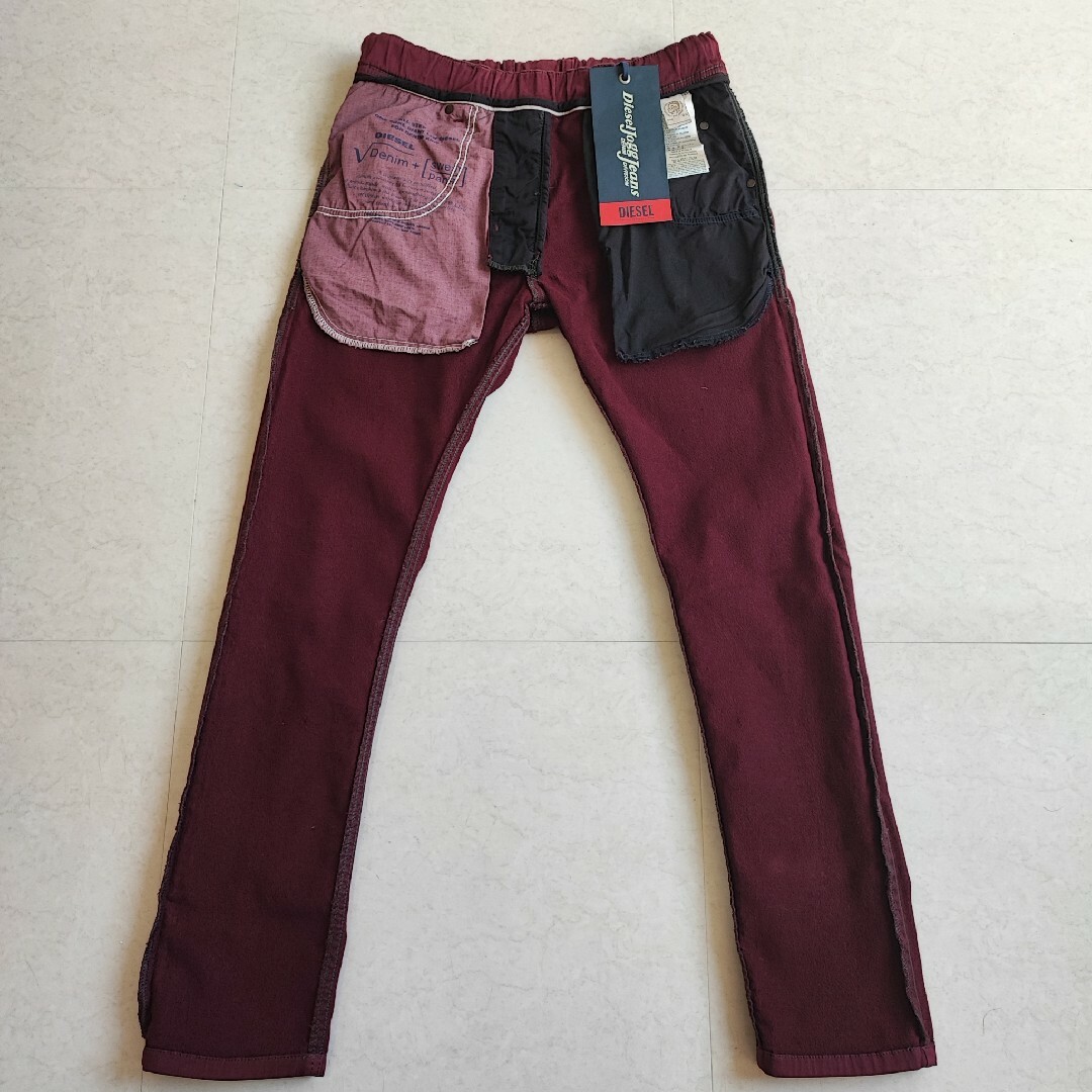 DIESEL(ディーゼル)のDIESEL Ｗ２６ デニム ジョグ JOGG KROOLEY-NE 0670M メンズのパンツ(デニム/ジーンズ)の商品写真