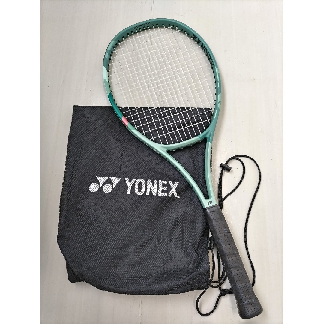 YONEX(ヨネックス)のヨネックス パーセプト 100 グリップ3 スポーツ/アウトドアのテニス(ラケット)の商品写真