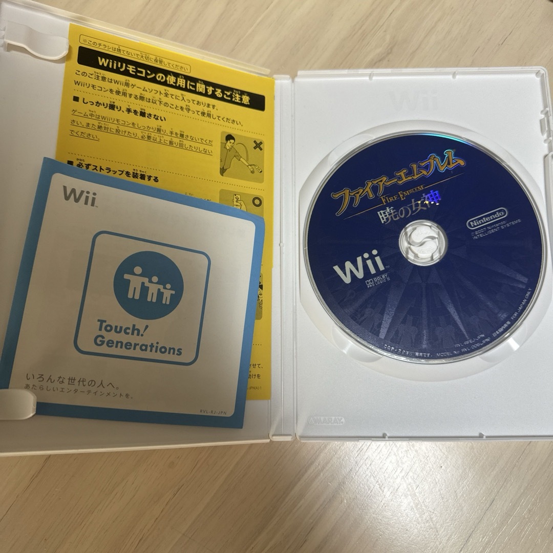 Wii(ウィー)のファイアーエムブレム 暁の女神 エンタメ/ホビーのゲームソフト/ゲーム機本体(家庭用ゲームソフト)の商品写真