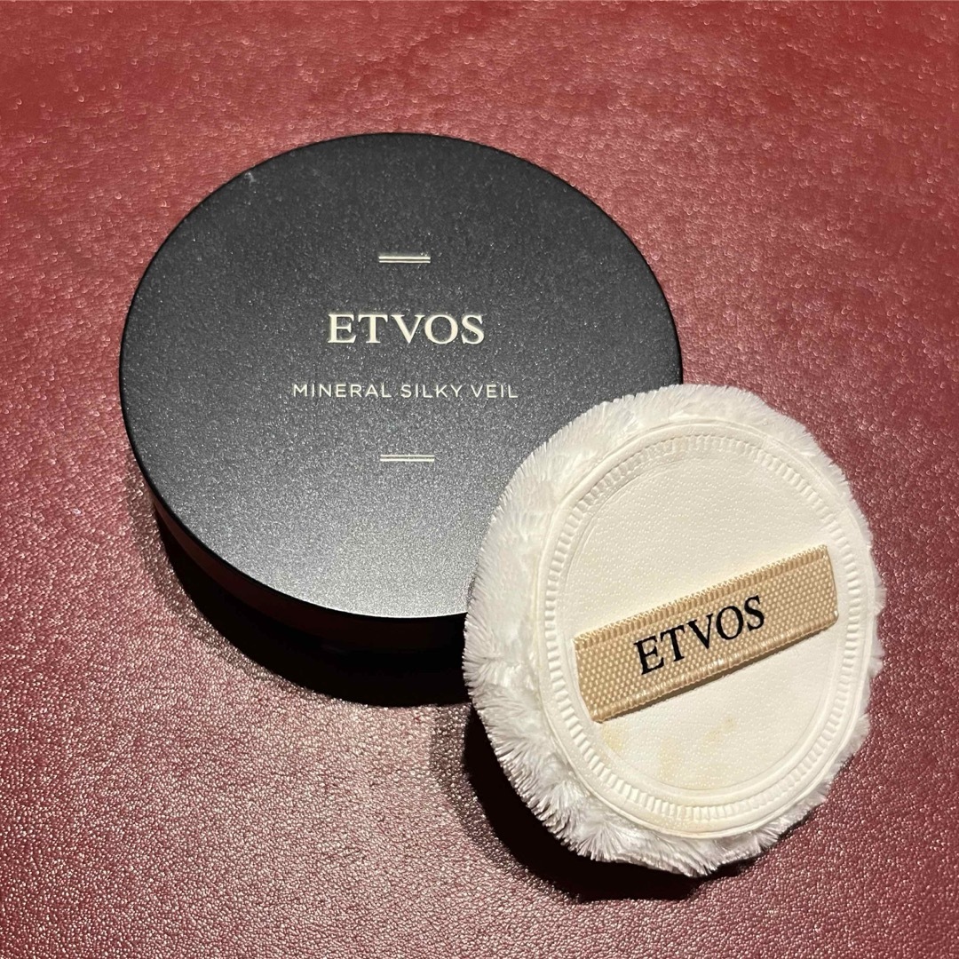 ETVOS(エトヴォス)のETVOS ミネラルシルキーベールI フェイスパウダー SPF20  コスメ/美容のベースメイク/化粧品(フェイスパウダー)の商品写真