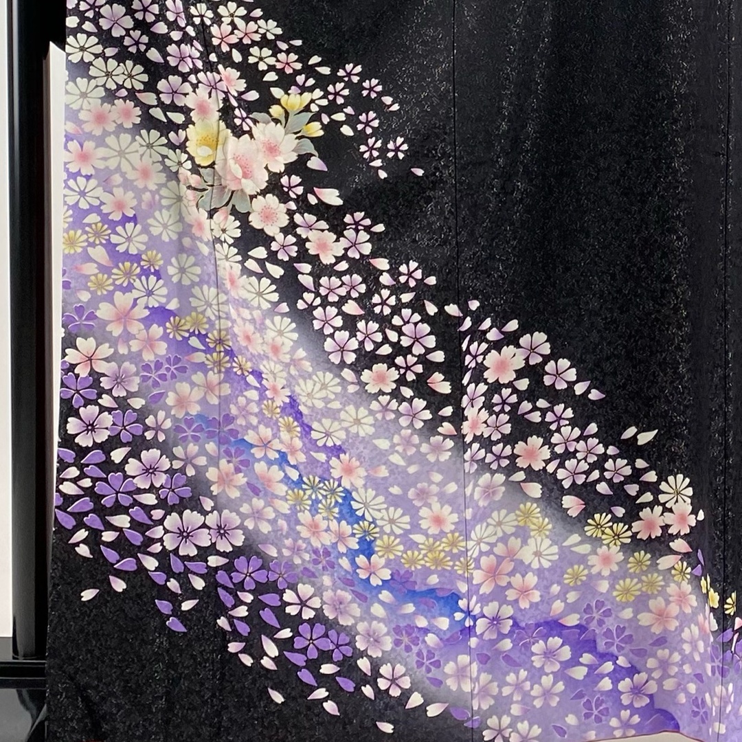 振袖 身丈164.5cm 裄丈68cm 正絹 美品 名品 【中古】 レディースの水着/浴衣(着物)の商品写真