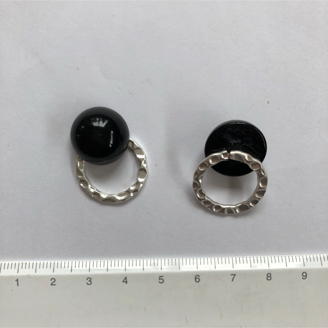 ハンドメイドピアス #1062 シルバーリング ハンドメイドのアクセサリー(ピアス)の商品写真