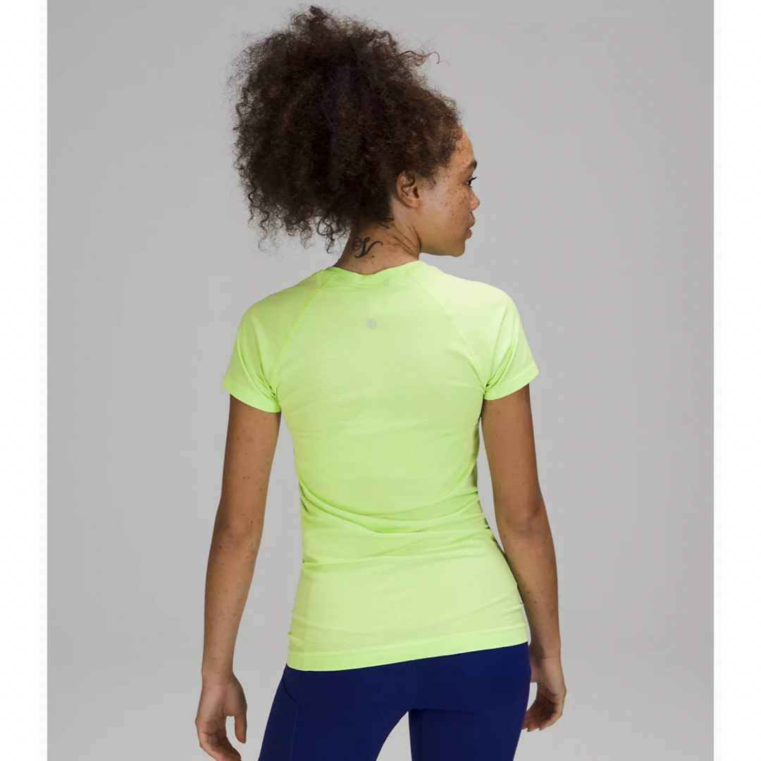 lululemon(ルルレモン)の半袖 レディースのトップス(Tシャツ(半袖/袖なし))の商品写真