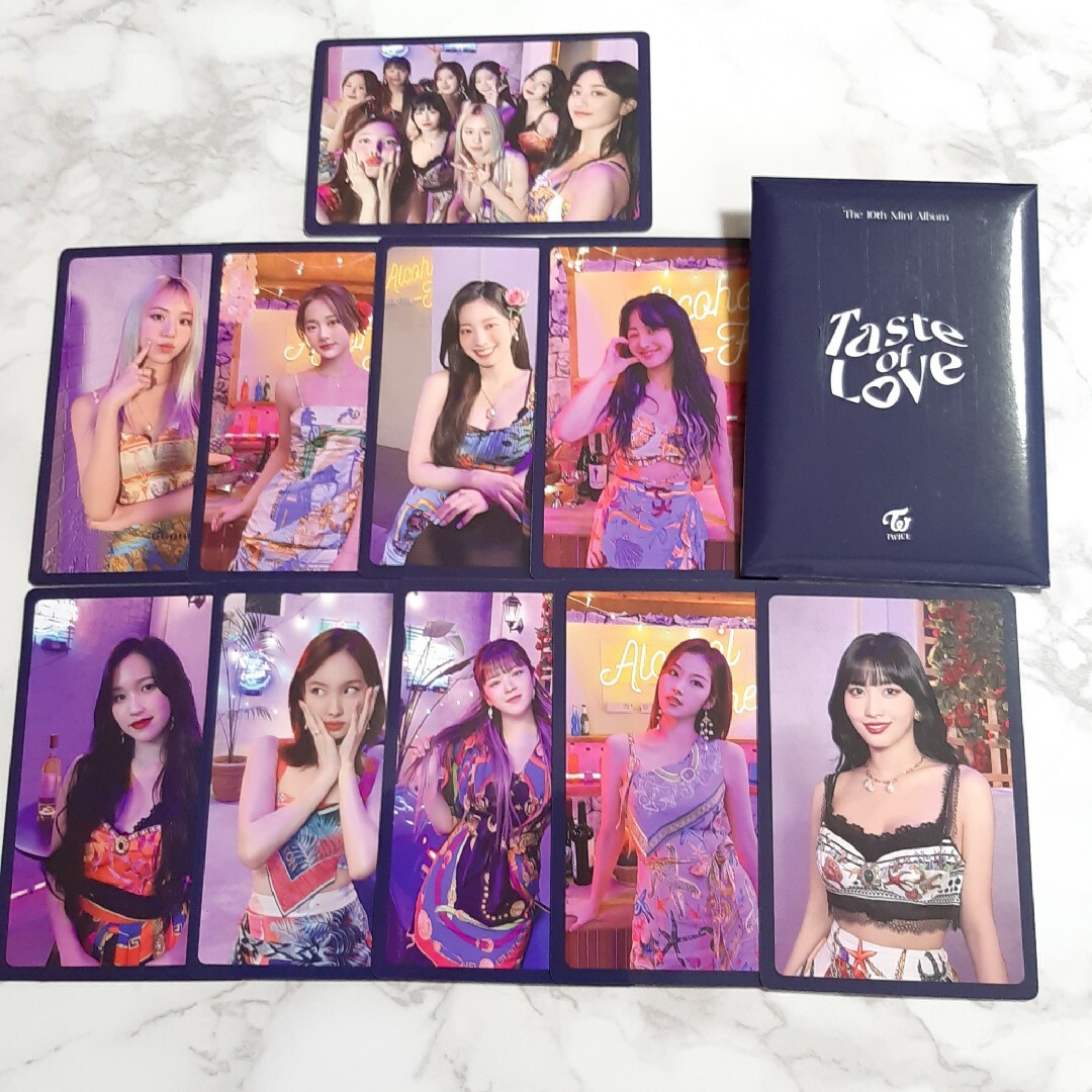 TWICE　トレカセット エンタメ/ホビーのCD(K-POP/アジア)の商品写真