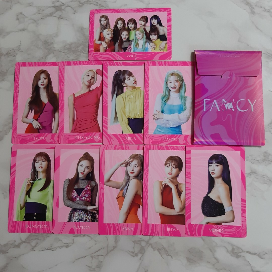 TWICE　トレカセット エンタメ/ホビーのCD(K-POP/アジア)の商品写真