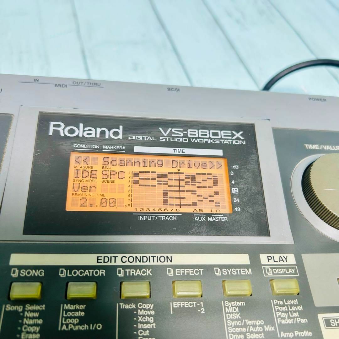 Roland(ローランド)のローランド　Roland VS-880EX マルチトラックレコーダー　送料無料 楽器のレコーディング/PA機器(MTR)の商品写真