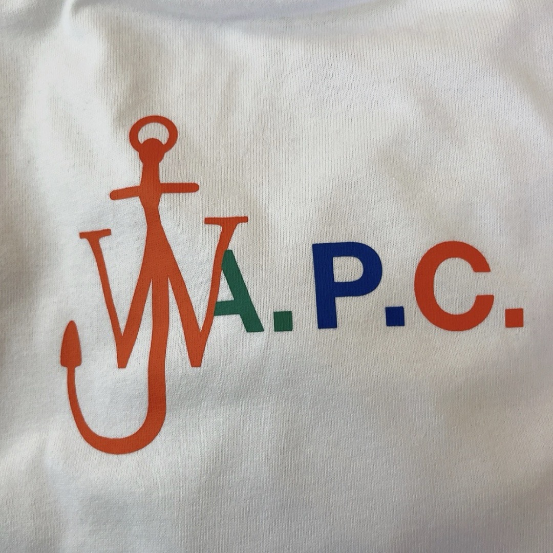 A.P.C(アーペーセー)のA.P.C.アーペーセー　JW ANDERSON Tシャツ 白　メンズ L メンズのトップス(Tシャツ/カットソー(半袖/袖なし))の商品写真