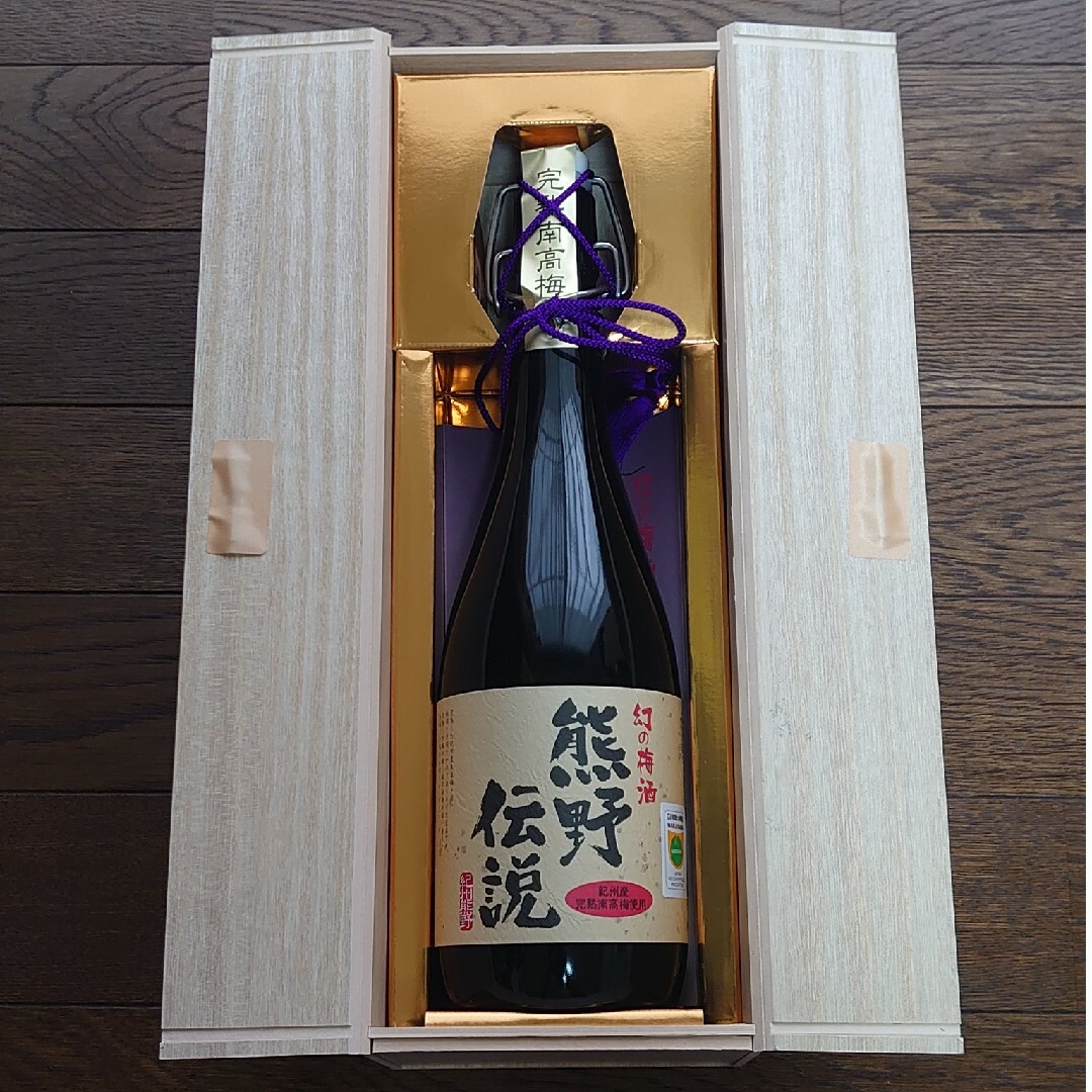 【新品】幻の梅酒 紀州梅酒720ml黒瓶 食品/飲料/酒の酒(リキュール/果実酒)の商品写真