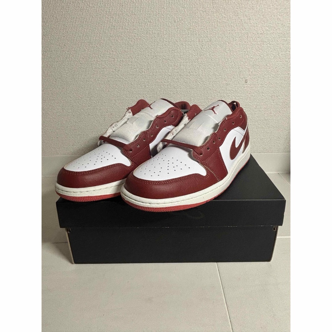 NIKE(ナイキ)の【新品未使用】NIKE AIR JORDAN 1 LOW SE 27cm メンズの靴/シューズ(スニーカー)の商品写真