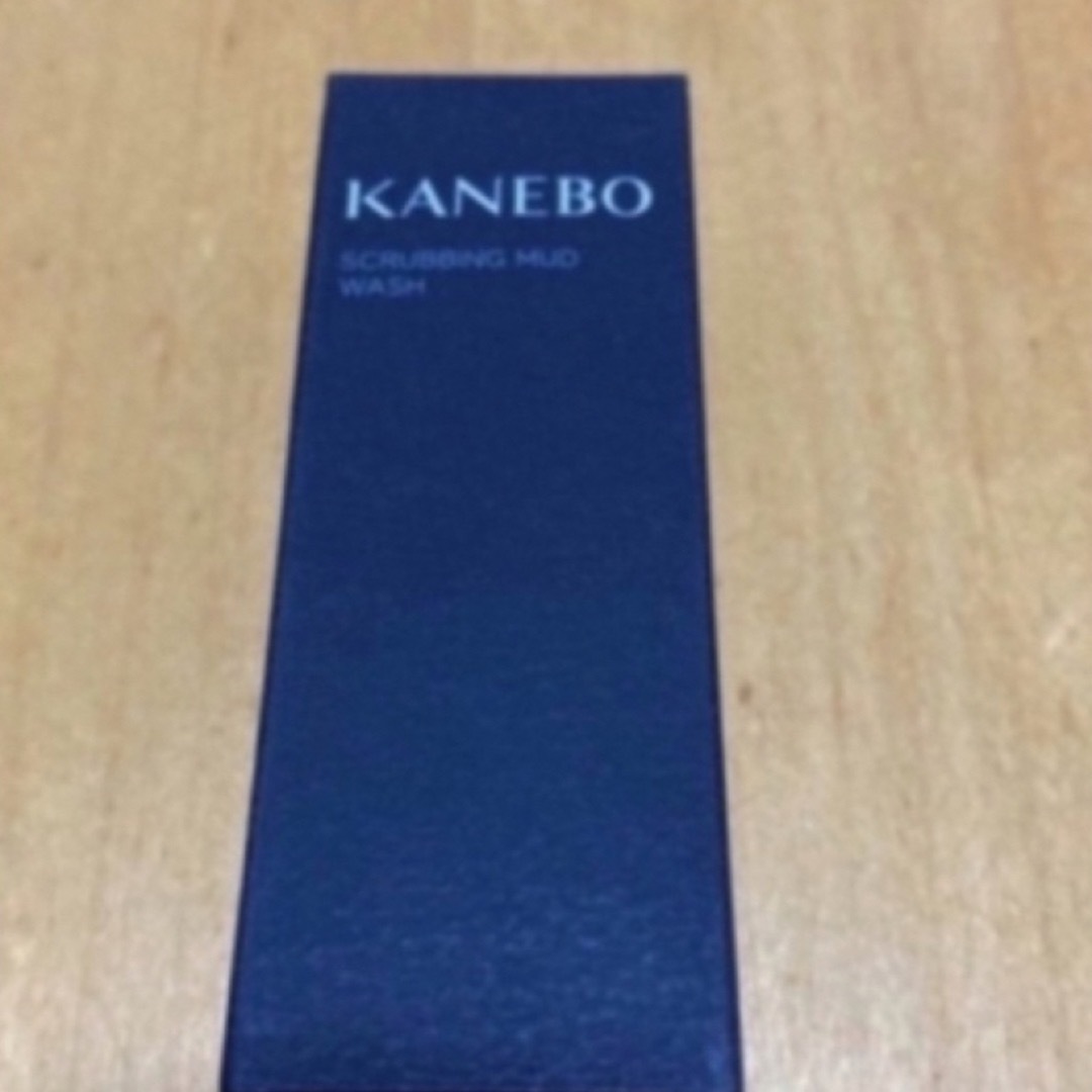 Kanebo(カネボウ)のKANEBO カネボウ スクラビングマッドウォッシュ 20g 洗顔料 エンタメ/ホビーの雑誌(美容)の商品写真
