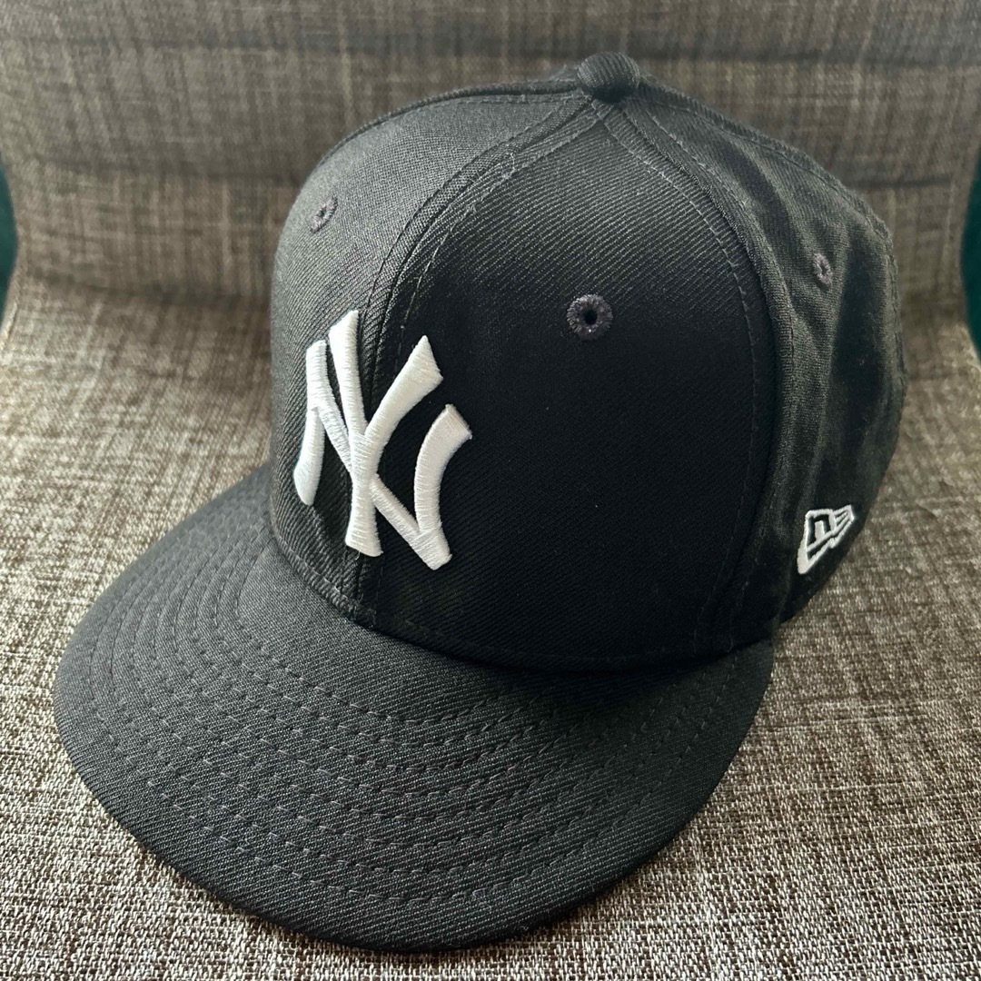 NEW ERA(ニューエラー)のNEWERA ニューヨークヤンキース キッズ キャップ 帽子ブラック キッズ/ベビー/マタニティのこども用ファッション小物(帽子)の商品写真