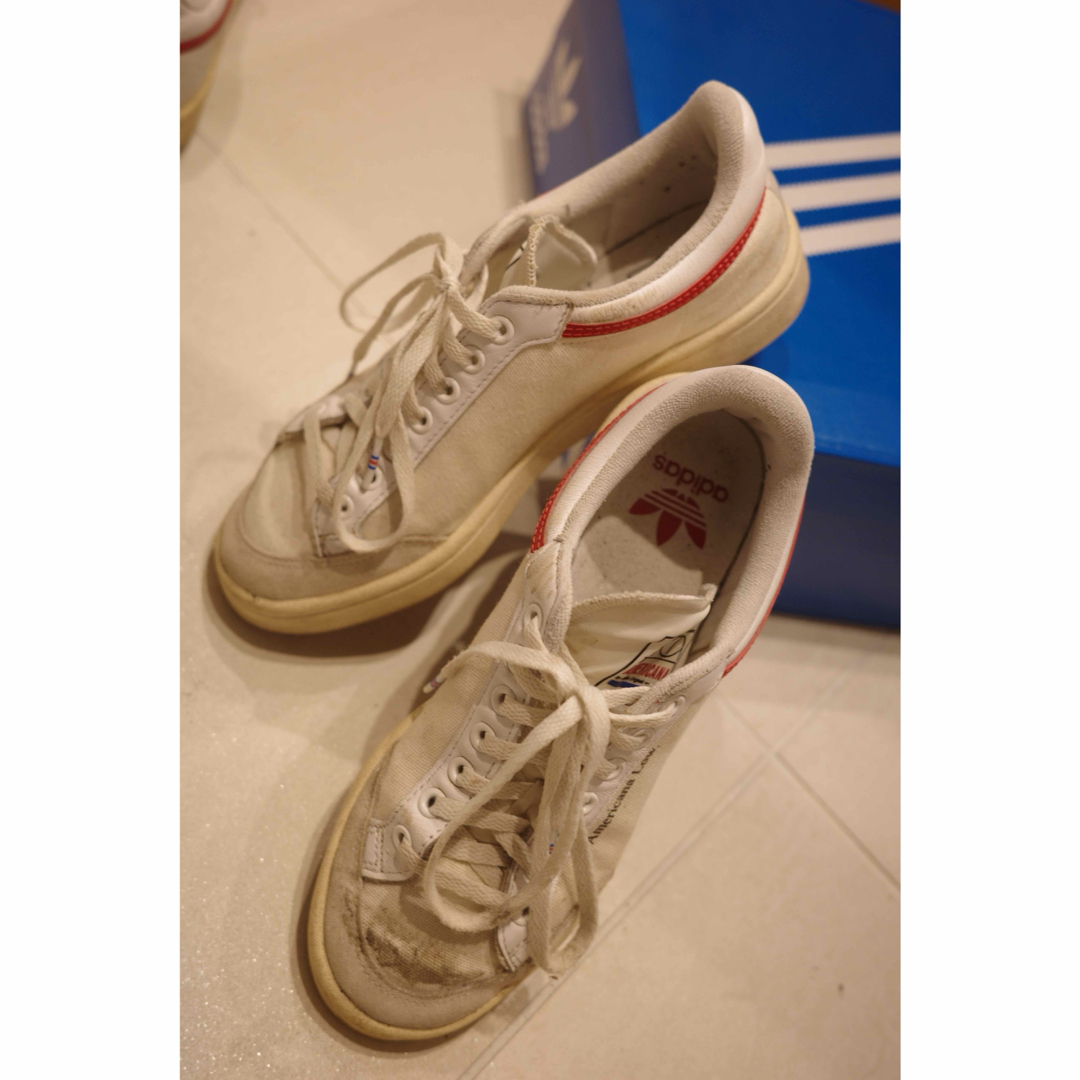 adidas(アディダス)のスニーカー レディースの靴/シューズ(スニーカー)の商品写真